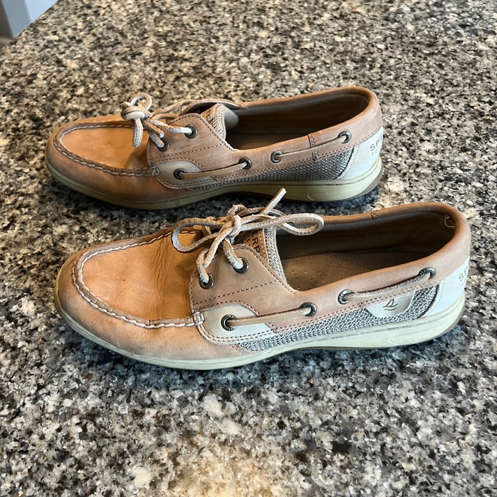 Sperry Top Sider size 9.5 boat shoe